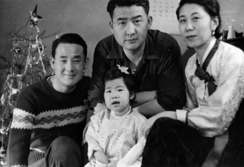 Korean American family