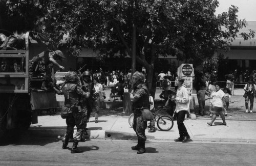 Soldiers from the National Guards