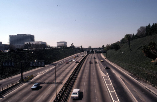 101 Hollywood Freeway, downtown