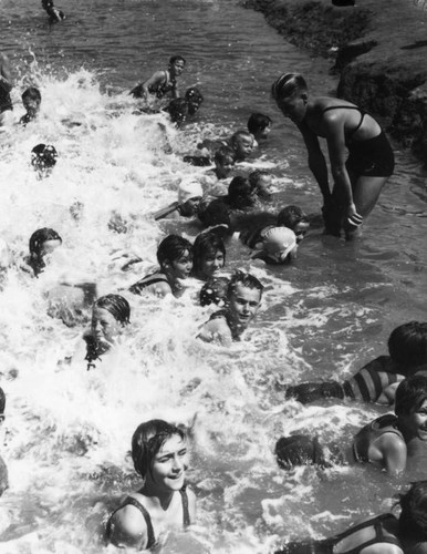 Swim lessons at Santa Monica beach, view 2