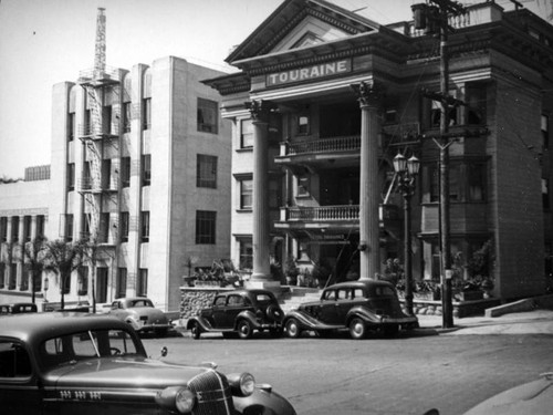 Touraine Apartments