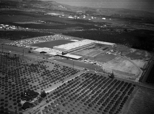 Beckman Instruments, Inc., Fullerton, looking northwest