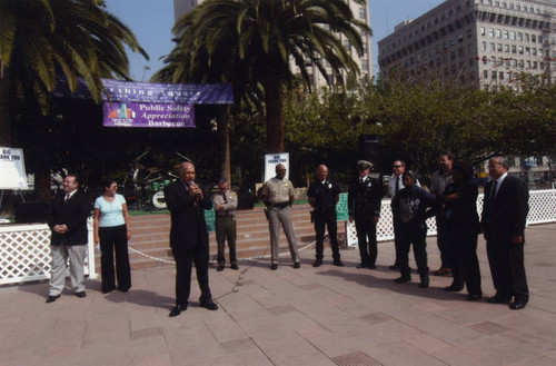 Public Safety Appreciation barbecue, Pershing Square