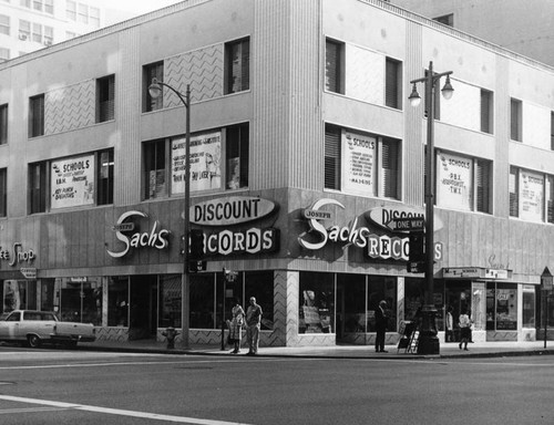 Record store on 9th & Broadway