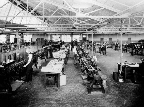 L.A. Knitting Co.'s factory, view 2