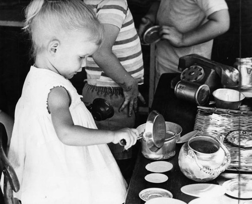 Tots keep busy at Valley Child Care Center