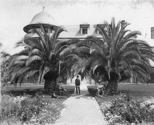 McNally residence in Altadena