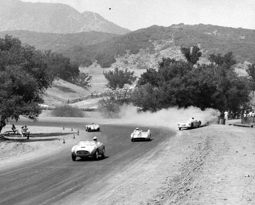 Kicking up dust in Agoura race