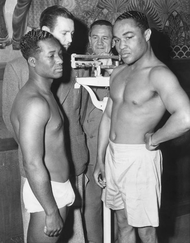 Henry Armstrong at weigh-in