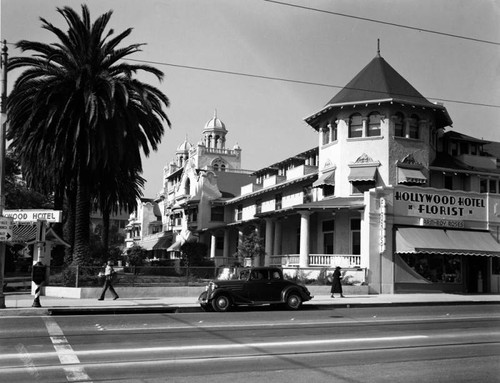 Hollywood Hotel exterior