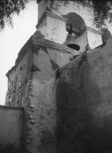 San Diego Mission campanario