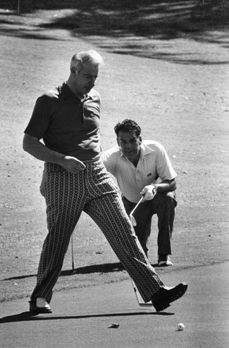 DiMaggio and Graham golfing