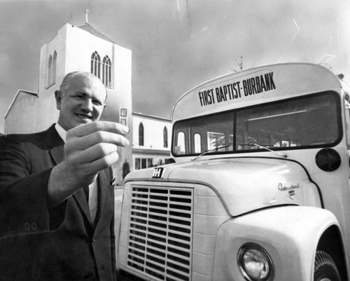 Trading stamps partially bought Burbank Baptists' new bus