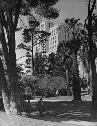 Elks Club building from Westlake Park