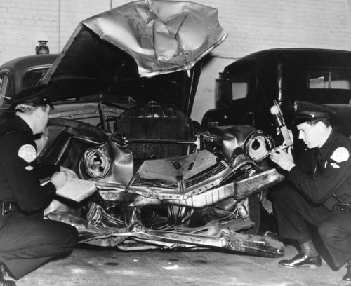 Wrecked automobile investigation