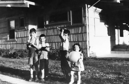 Children with toy rifles