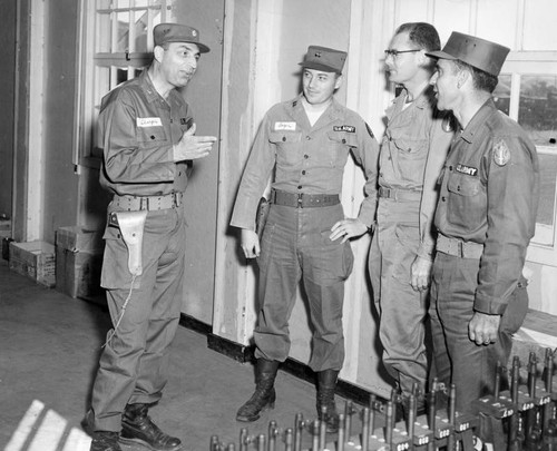 Valley officer instructs reservists