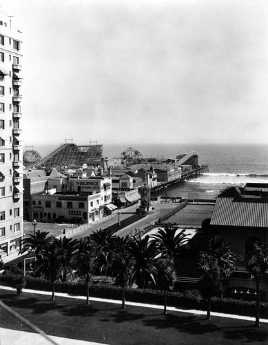 Panoramic view of The Pike, Long Beach