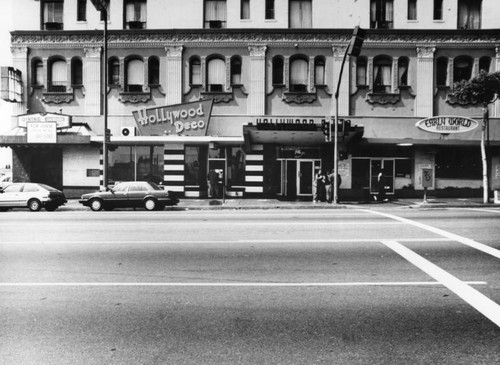 Hollywood Plaza Hotel, street level view