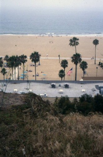 Santa Monica beach from Ocean Avenue