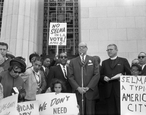 James Roosevelt attends civil rights rally