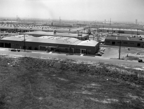 Looking west from Yates Avenue, City of Commerce