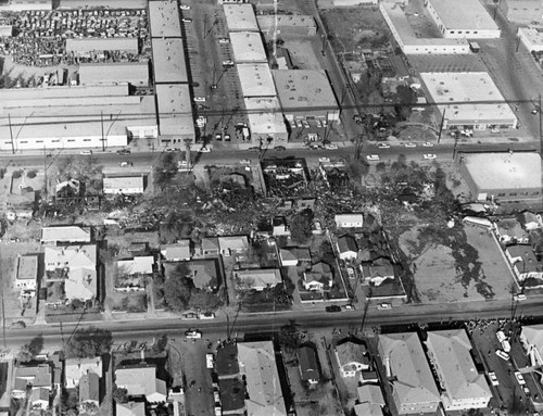 Aerial photo of crash scene shows swath of destruction cut by freight-laden Constellation in North Hollywood