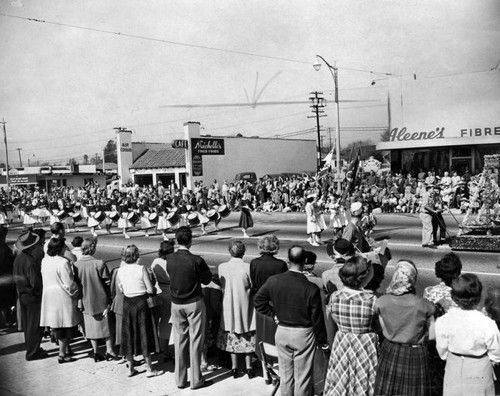 Temple City parade