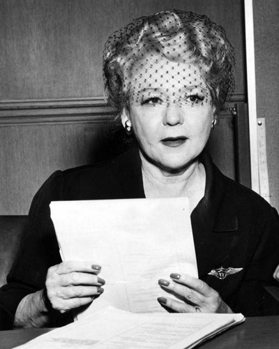 Mary Pickford in court