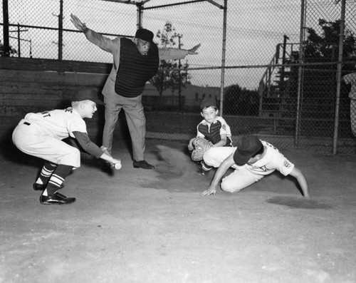 That's 'Kingfish' behind the plate