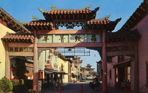 Chinatown, a color view