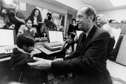 Bill Bradley visits with classroom students