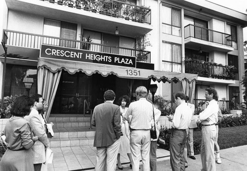 Crescent Heights Plaza