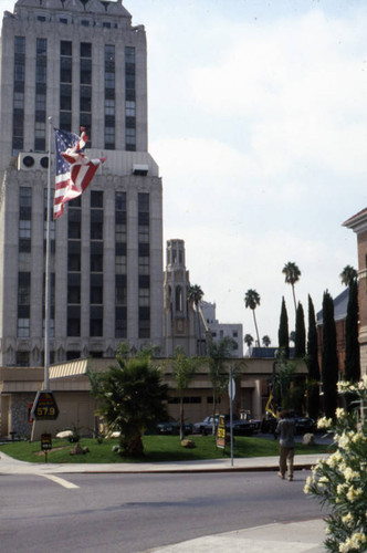 Wilshire Boulevard at S. Manhattan Place