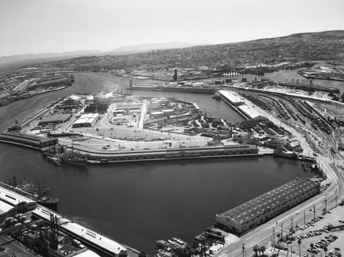 Los Angeles Harbor and Terminal Island, looking southwest