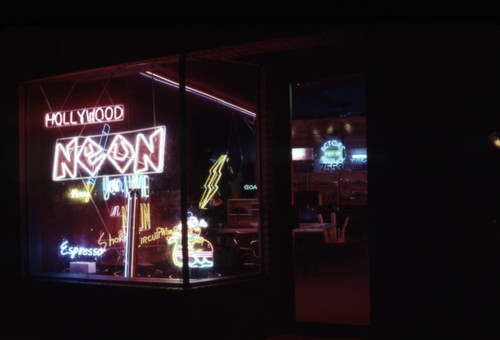 Hollywood Neon