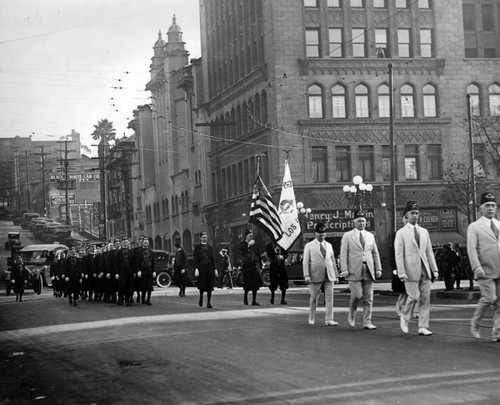 Shriners parade along 5th and Olive