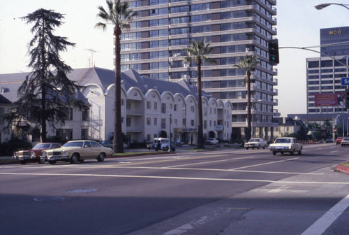 Century Wilshire Hotel, Westwood