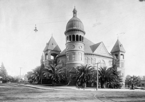 Universalist Church, Pasadena