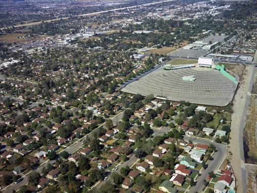 Van Nuys Drive-In, Van Nuys, looking northwest