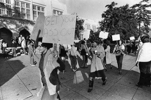 Picketing John Muir Junior High School