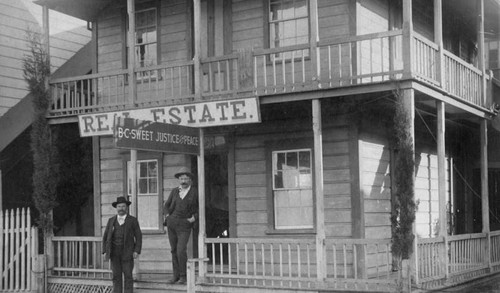 Real estate office in San Pedro