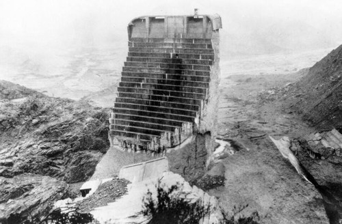 "Tombstone" and large chunks of concrete, St. Francis Dam