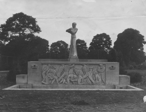 "The Power of Water", a statue