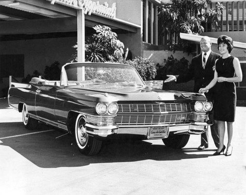 Cadillac makes its 1964 bow