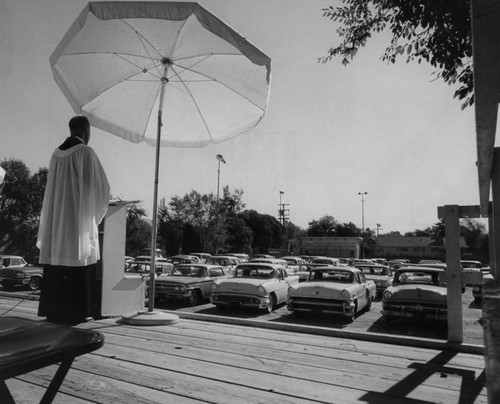 Drive-in church service