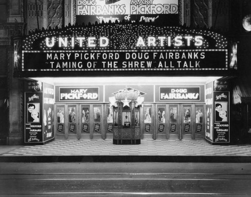 United Artists Theater night view