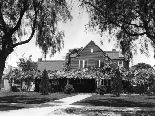 Glendale houses, view 5