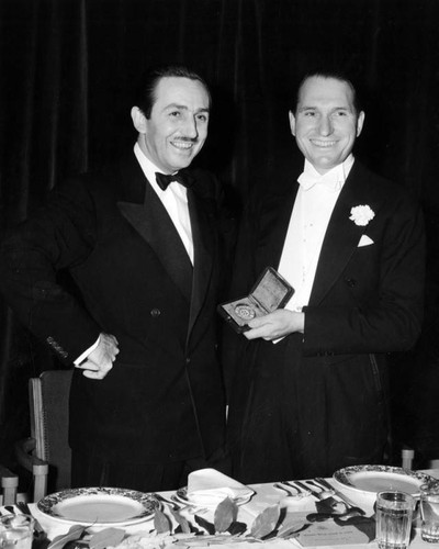 Walt Disney receives award