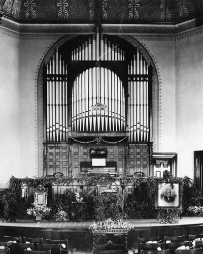 Universalist Church organ